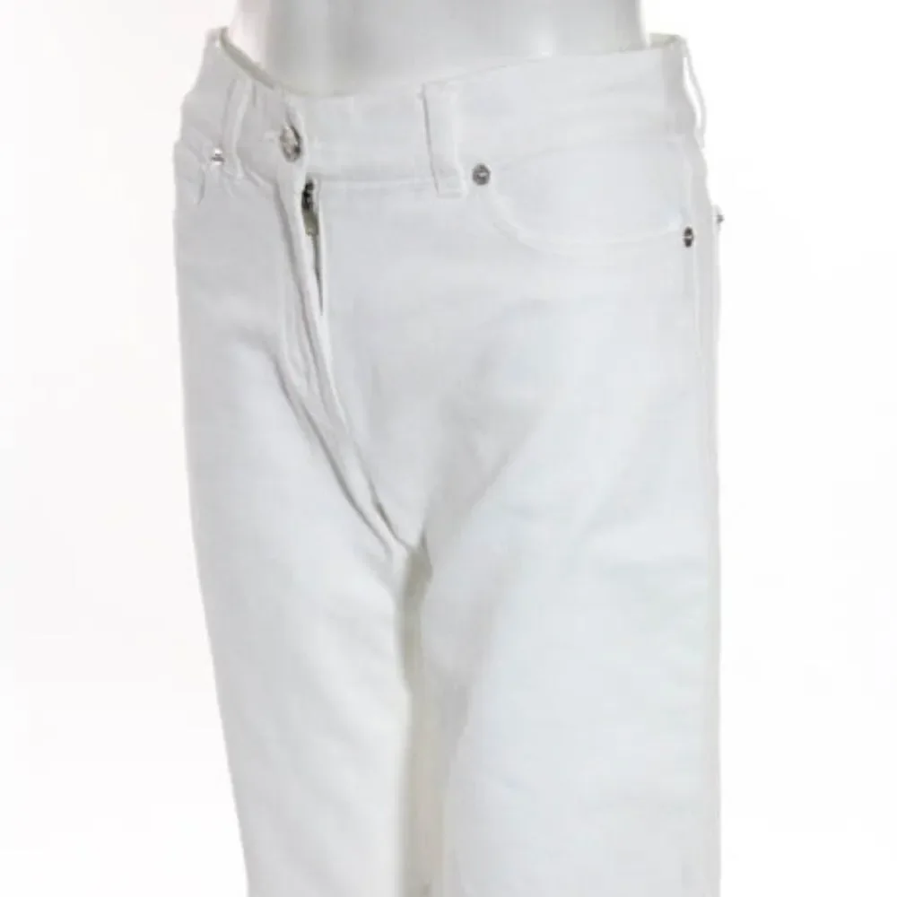 Michael Kors White 5 Pocket Denim Shorts Sz. 2